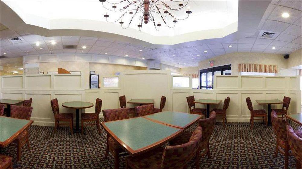 La Quinta Inn & Suites By Wyndham Springfield Eksteriør bilde