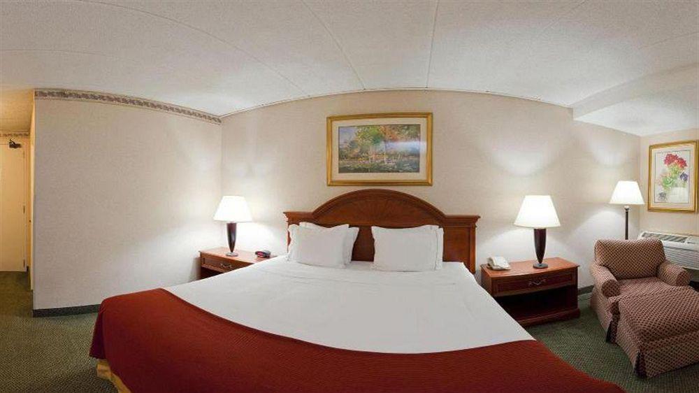 La Quinta Inn & Suites By Wyndham Springfield Eksteriør bilde