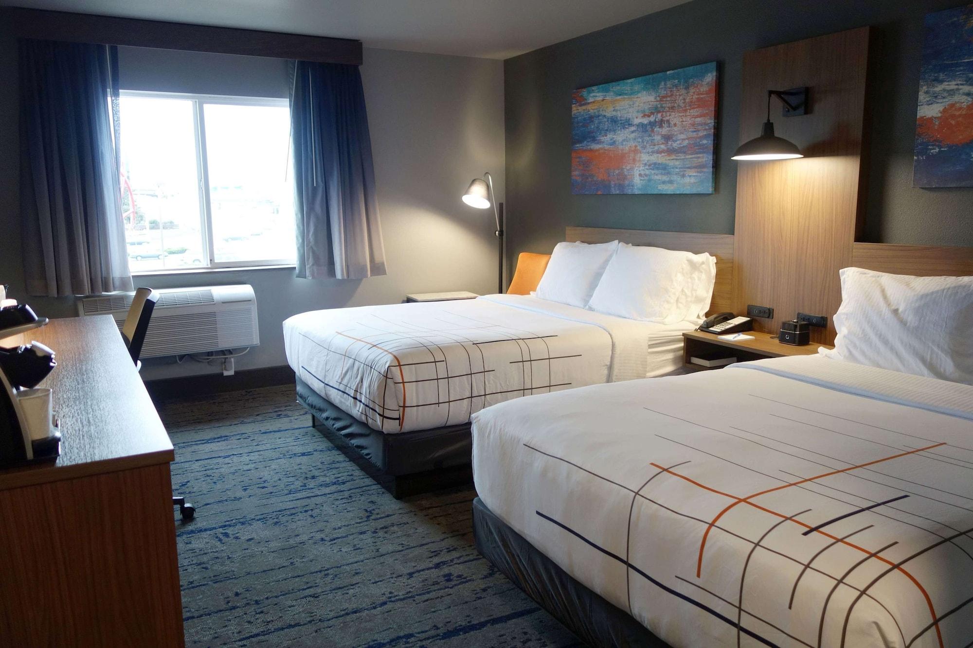 La Quinta Inn & Suites By Wyndham Springfield Eksteriør bilde